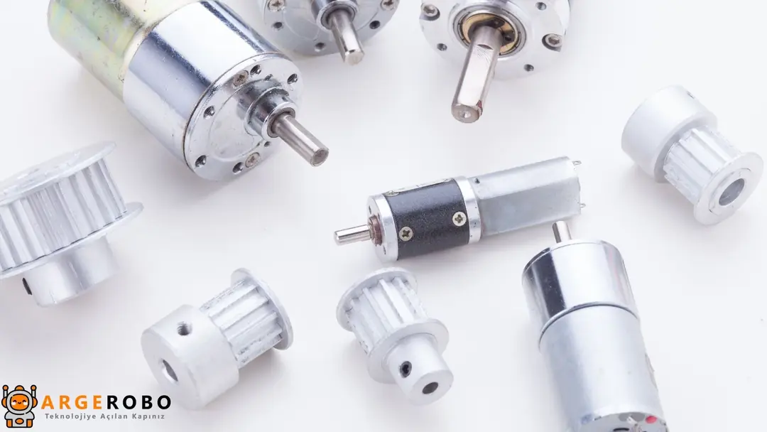 DC Motor Nedir? Çalışma Prensibi, Türleri ve Kullanım Alanları